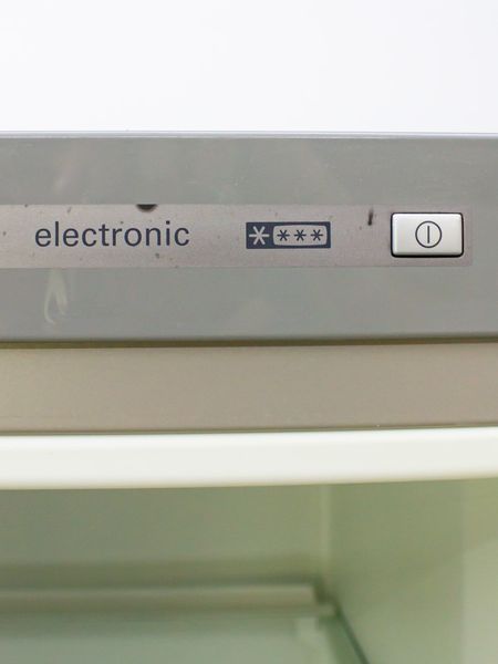 Холодильник двокамерний Siemens KG39VVL30 01 250+94 л 90w sn 9103 100025 000029033 фото