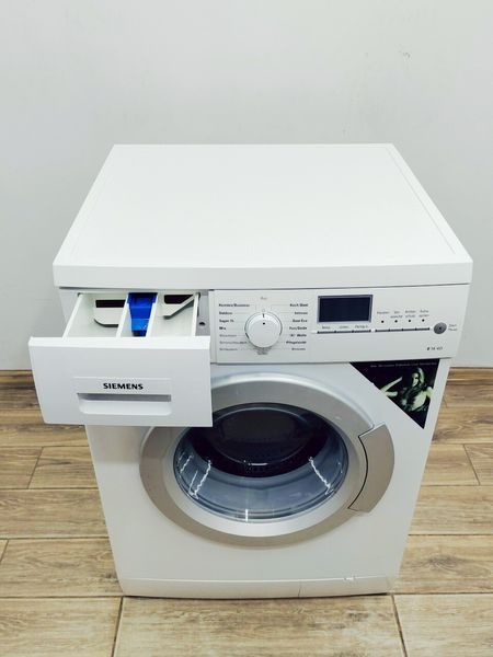 Стиральная машина Siemens WM14E4D0 000045814 фото