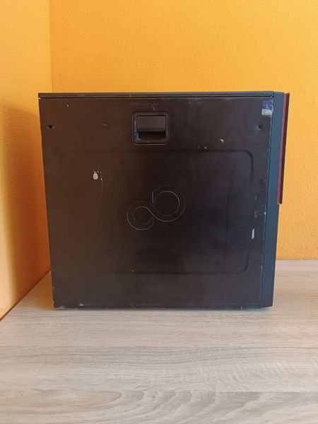 Системный блок Fujitsu Celcius W530 MT s1150 G4 000044404 фото