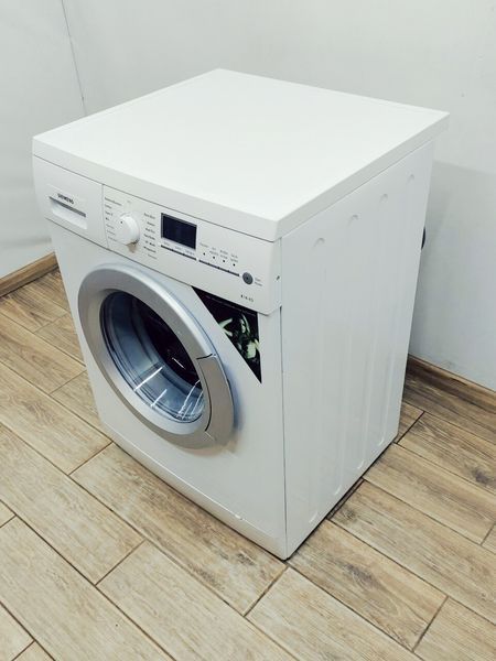 Стиральная машина Siemens WM14E4D0 000045814 фото