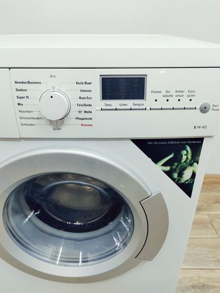 Стиральная машина Siemens WM14E4D0 000045814 фото