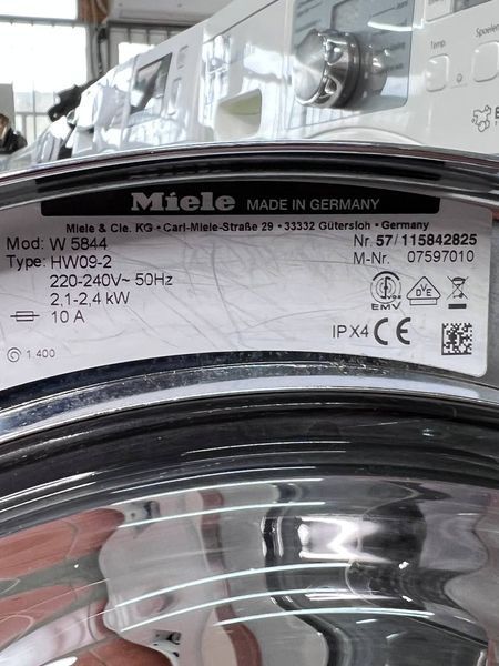 Стиральная машина Miele W 5844 000038213 фото