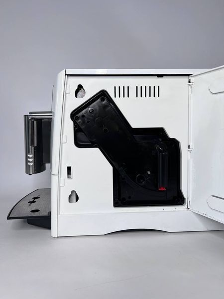 Кофемашина Miele CM 5100 1450w 000038499 фото