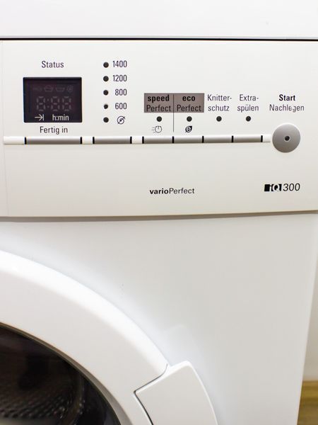 Стиральная машина Siemens IQ300 WM14E324 40 000031827 фото