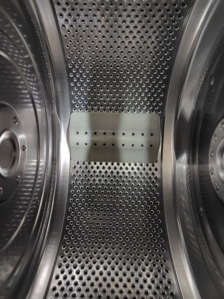Стиральная машина вертикальная AEG 6000Series Lavamat L6TB40460 2200W 6кг sn 00600476 000053655 фото