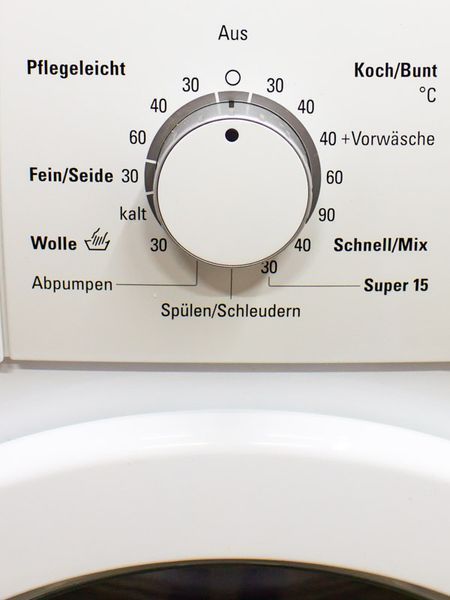 Стиральная машина Siemens IQ300 WM14E324 40 000031827 фото