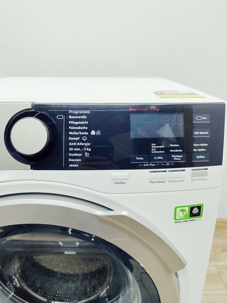 Стиральная машина AEG 7000 Series L8FE74488 000042357 фото