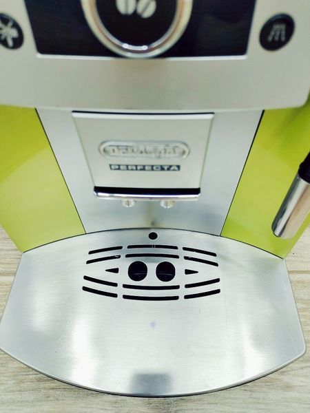 Кавомашина DeLonghi Perfecta ESAM5400 GR 1450w sn 44822 000021201 фото