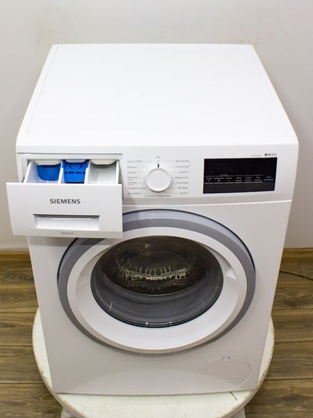 Стиральная машина Siemens IQ300 WM14NK20 15 000031289 фото