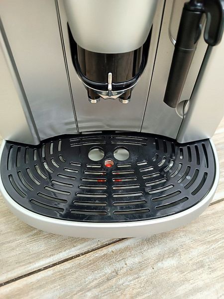 Кофемашина Delonghi Magnifica ESAM4200 1350w sn 91217 000046190 фото
