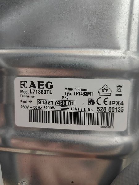 Пральна машина вертикальна AEG Protex L71360 2200W 6кг sn 52800135 000051691 фото