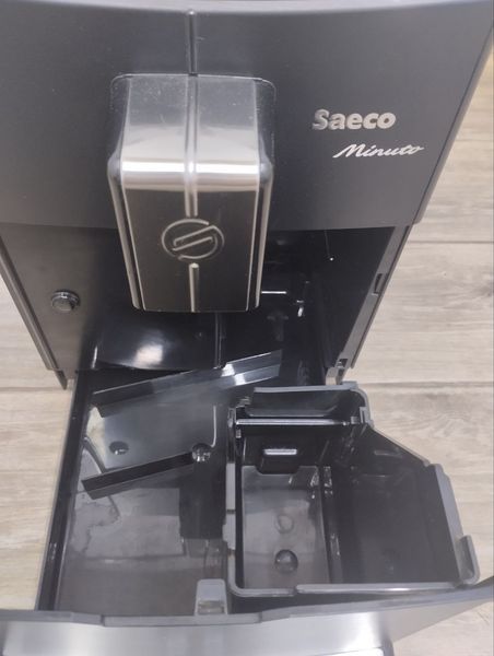 Кавомашина Saeco minuto HD8760 sn TW901446809751 000046662 фото