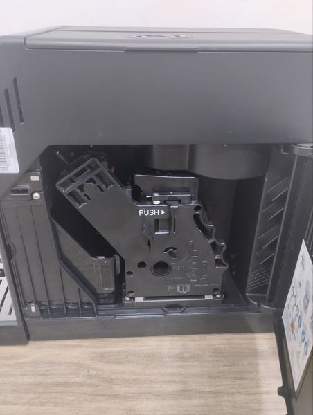 Кавомашина Saeco minuto HD8760 sn TW901446809751 000046662 фото