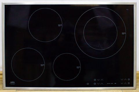Варильна поверхня індукційна AEG 88101KMN 7400W 4-х місна sn 63842582 000015255 фото