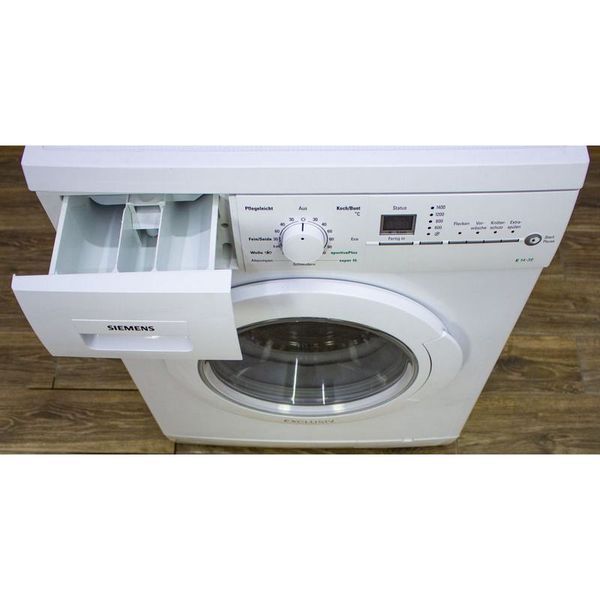 Стиральная машина Siemens WM14E3EM 05 000010367 фото