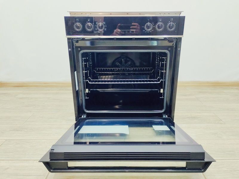 Электродуховка с варочной поверхностью Beko BBUM13329XS 000043614 фото