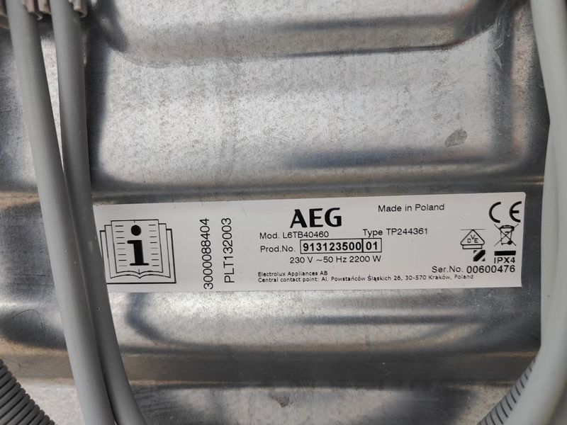 Стиральная машина вертикальная AEG 6000Series Lavamat L6TB40460 2200W 6кг sn 00600476 000053655 фото