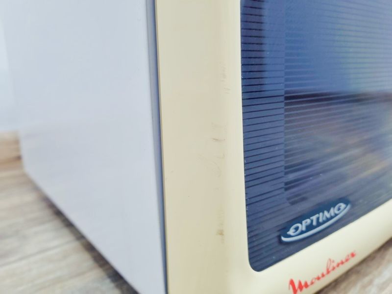 Микроволновая печь Moulinex E900 PP10 000038747 фото