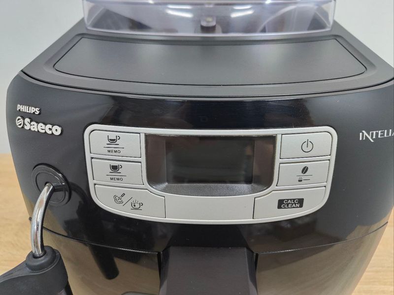 Кавомашина Saeco Intelia 1850W sn TW901237381828 000049685 фото