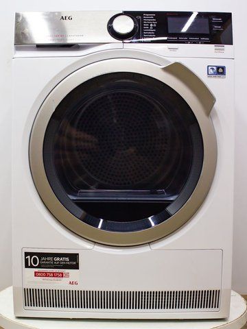Сушильна машина AEG T8DE86685 700w 8кг sn 03822298 000031281 фото