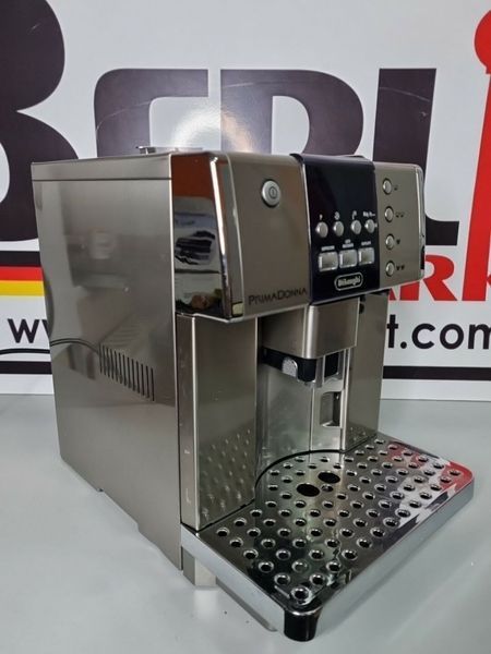 Кофемашина DeLonghi PrimaDonna ESAM6600 000039492 фото