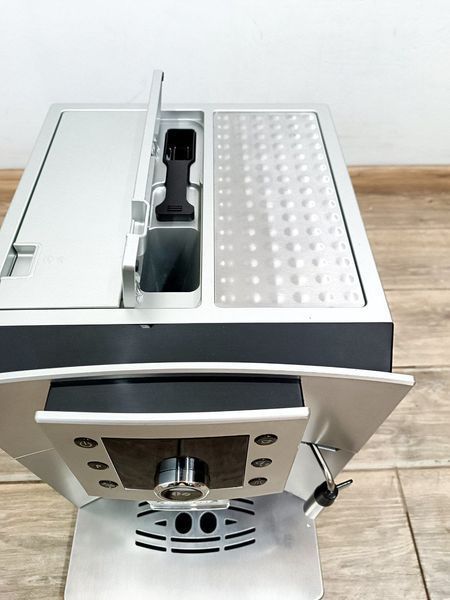 Кофемашина Delonghi Perfecta ESAM5400 1450w sn 50423 000046188 фото