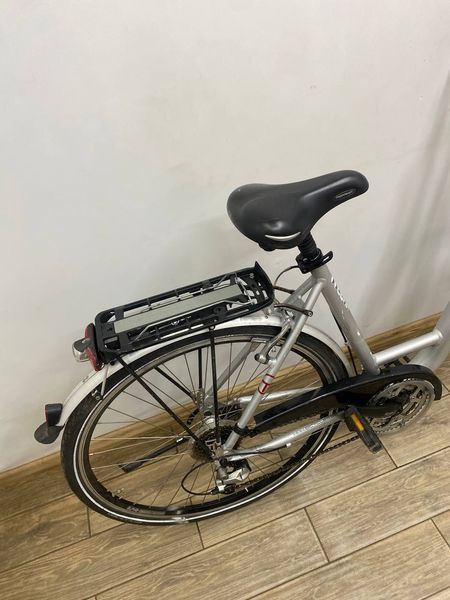 Велосипед 28 Bicycles білий дамка алюм 000047809 фото