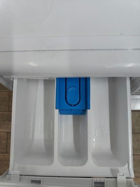 Стиральная машина Bosch WAN282H4 2300W 6кг sn 0406600341 000050449 фото