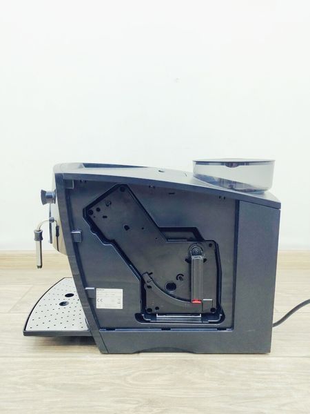Кофемашина Bosch Benvenuto Classic Piano TCA529NL 02 000039966 фото