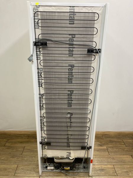 Холодильник двокамерний Bosch KGV33X08 205+84л 160W sn 211030247818001169 n 413 000048798 фото