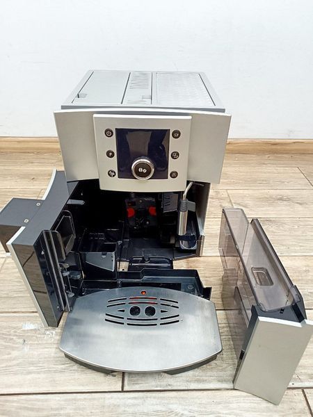 Кофемашина Delonghi Perfecta ESAM5400 1450w sn 50423 000046188 фото
