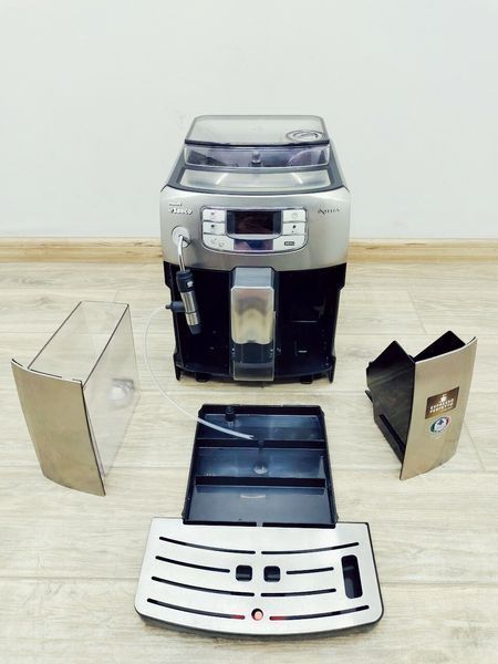Кофемашина Saeco Intelia HD8752 000029039 фото