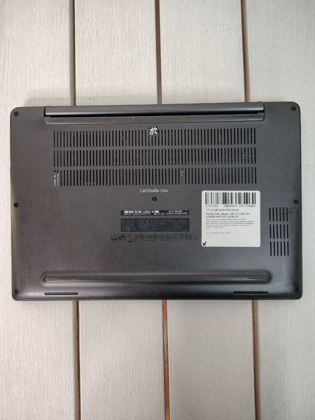 Ноутбук Dell Latitude 7300 13.3 FHD IPS Б/У Бат 8:00 часа 000051142 фото