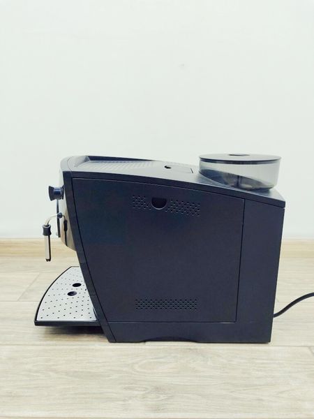 Кофемашина Bosch Benvenuto Classic Piano TCA529NL 02 000039966 фото