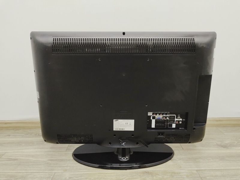 ТБ 32 Samsung LE32A436T1D LCD HD 180w sn ALS33SCQ500151W 000036418 фото