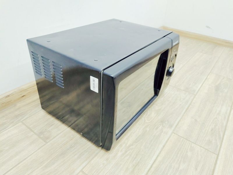 Мікрохвильова піч Sharp R 212U 1240w sn 010111649 000038753 фото