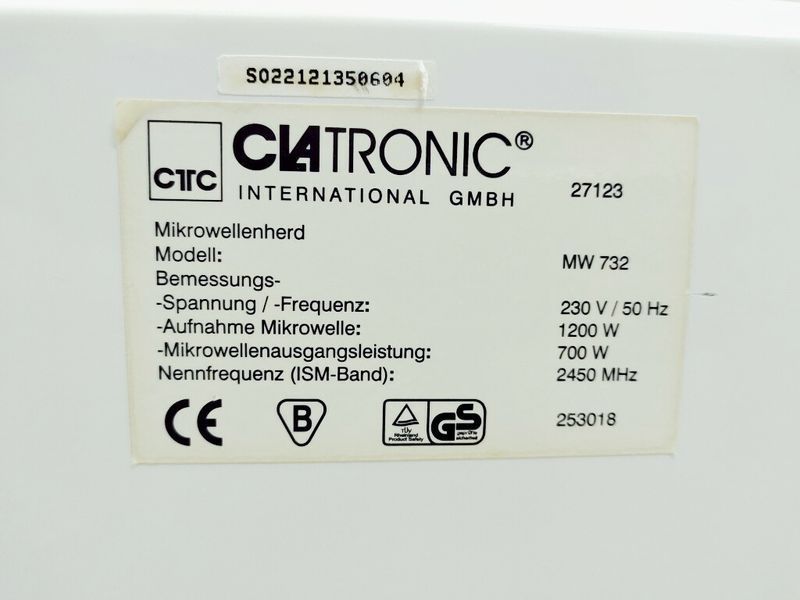 Мікрохвильова піч Clatronic MW 732 1200w sn S022121350604 000036655 фото