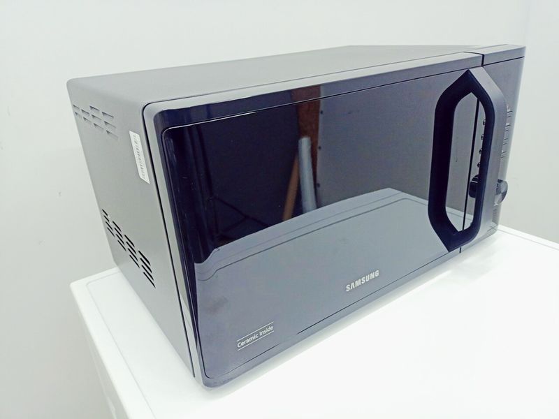 Микроволновая печь Samsung MS23K3515AK 23л 000043080 фото