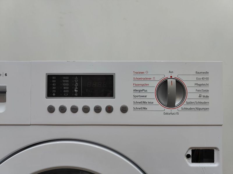 Пральна машина з сушкою вбудована Bosch Serie6 WKD2854 2220W 7+4кг sn 000114 000052642 фото