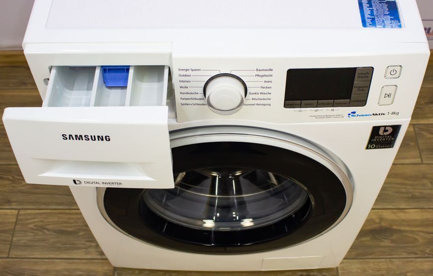 Стиральная машина Samsung WF80F5EBP4W 000016265 фото
