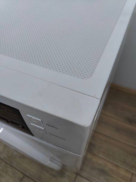 Стиральная машина Koenic KWM7122BINW 2000W 7кг sn 2039004105 000049921 фото