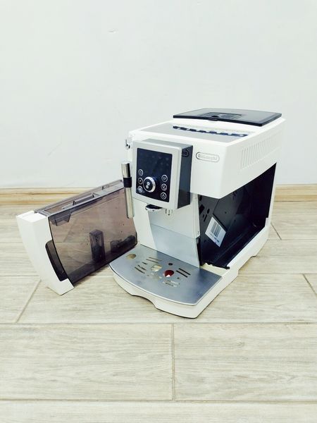 Кавомашина DeLonghi ECAM23 210 W NN1 1450w sn 01218 000031432 фото