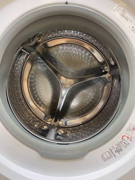Стиральная машина AEG L7FE74485 2200W 8кг sn 04600039 000048253 фото