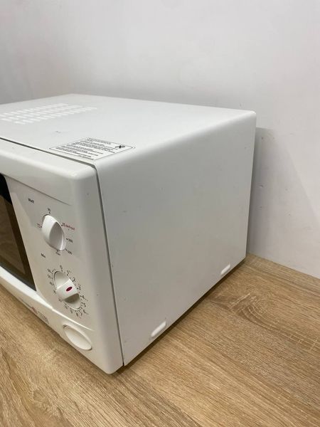 Мікрохвильова піч LG MB3917H 1200W sn 102NE56223 000048719 фото
