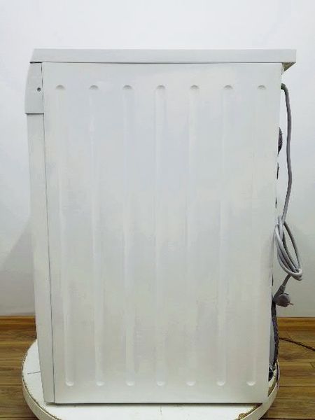 Сушильна машина Siemens WT46E373EX 17 2800w 7 кг sn 8911 200871 000034617 фото