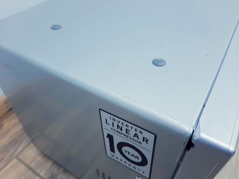 Мікрохвильова піч LG MS 196VUT 1200w sn 004TAPE00936 000037191 фото