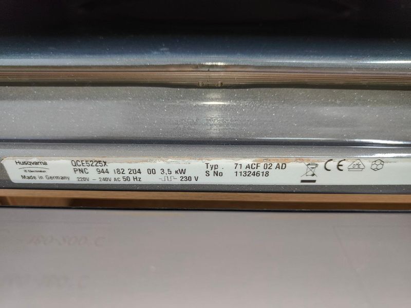 Духова шафа Husqvarna QCE5225X 3500W sn 11324618 n507 000050576 фото