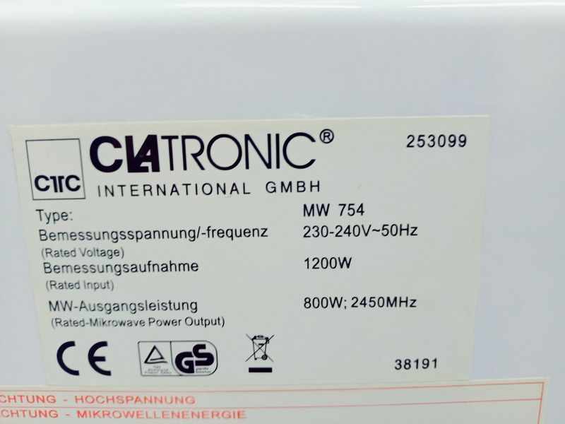 Микроволновая печь Clatronic MW 754 000042316 фото