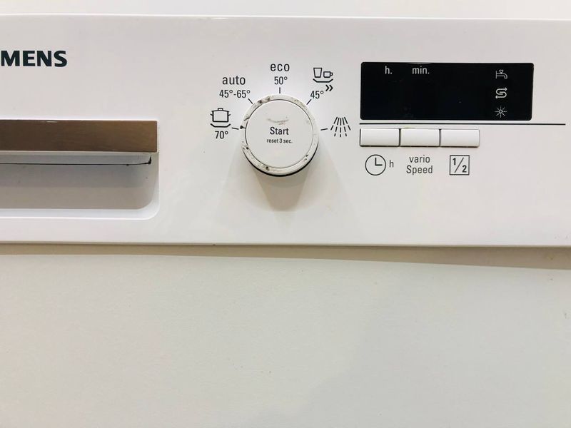 Посудомийна машина Siemens SN35E202EU 04 2300w 12 персон sn 9004 00041 000041660 фото