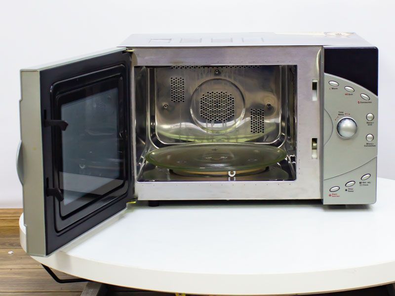 Мікрохвильова піч Exquisit MD800DSL 20 1200w гриль 1200w sn S024W115521357 000021364 фото